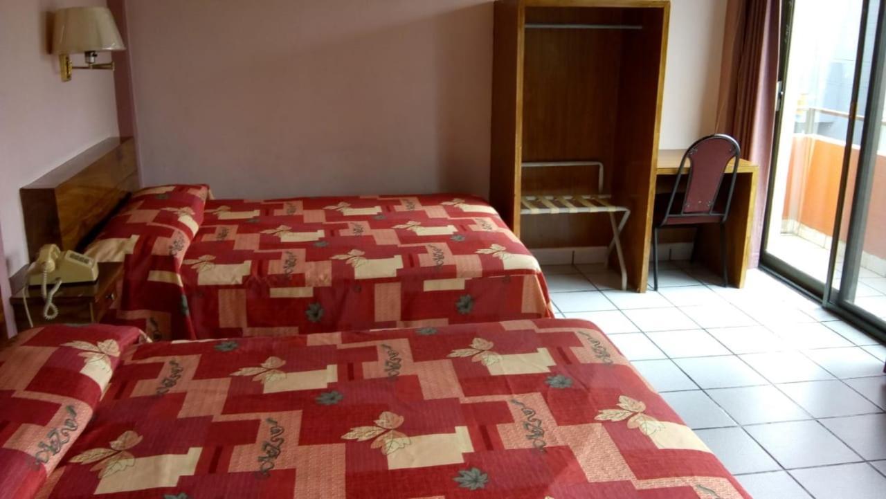 Hotel Palencia Gutiérrez Zamora Esterno foto